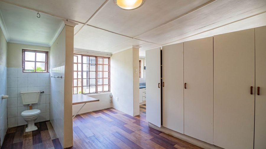 4 Bedroom Property for Sale in Vincent Eastern Cape
